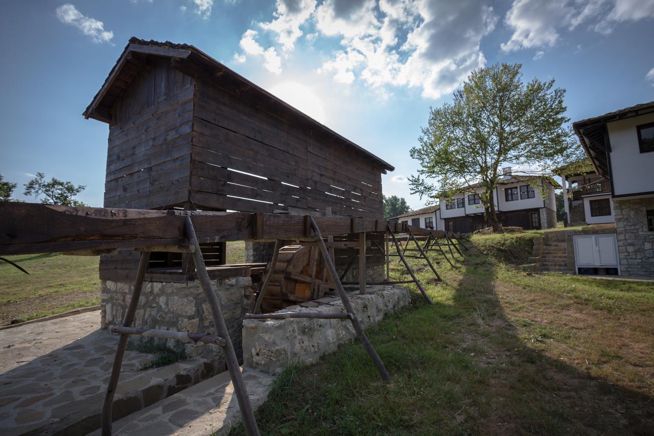 Ethnocomplex Krivini Hotel Luaran gambar
