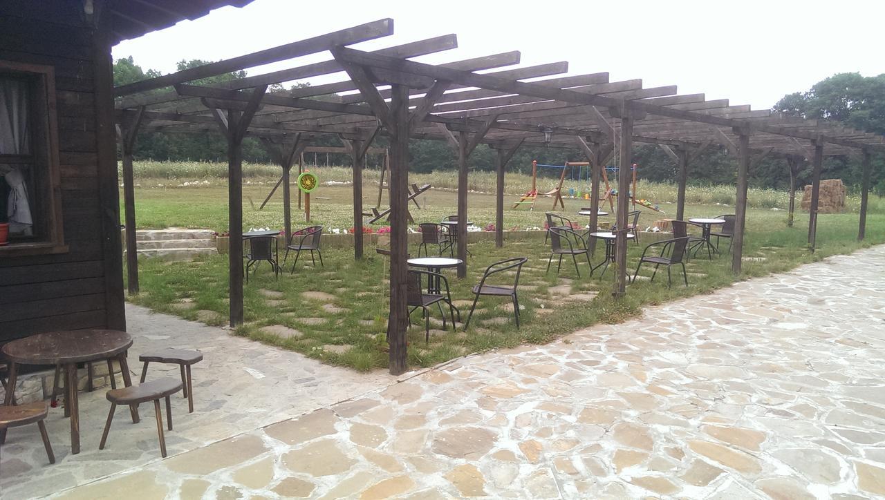 Ethnocomplex Krivini Hotel Luaran gambar