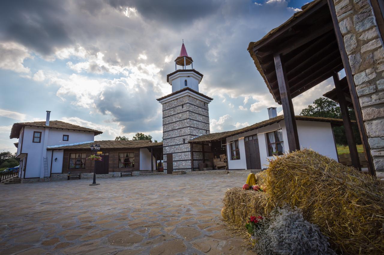 Ethnocomplex Krivini Hotel Luaran gambar